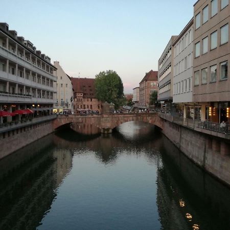 Ferien - Und Messewohnung Am Woehrder See Nürnberg Eksteriør billede