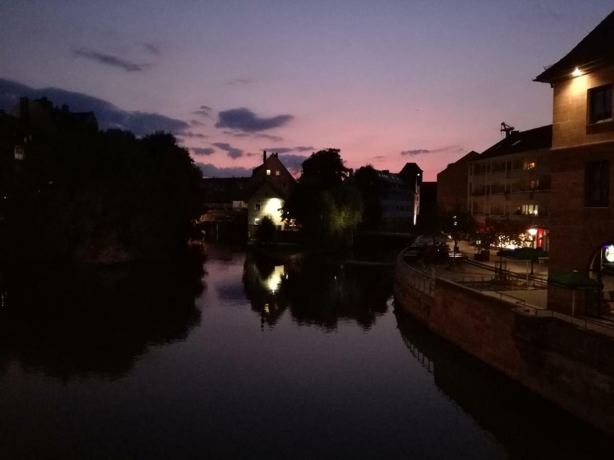 Ferien - Und Messewohnung Am Woehrder See Nürnberg Eksteriør billede